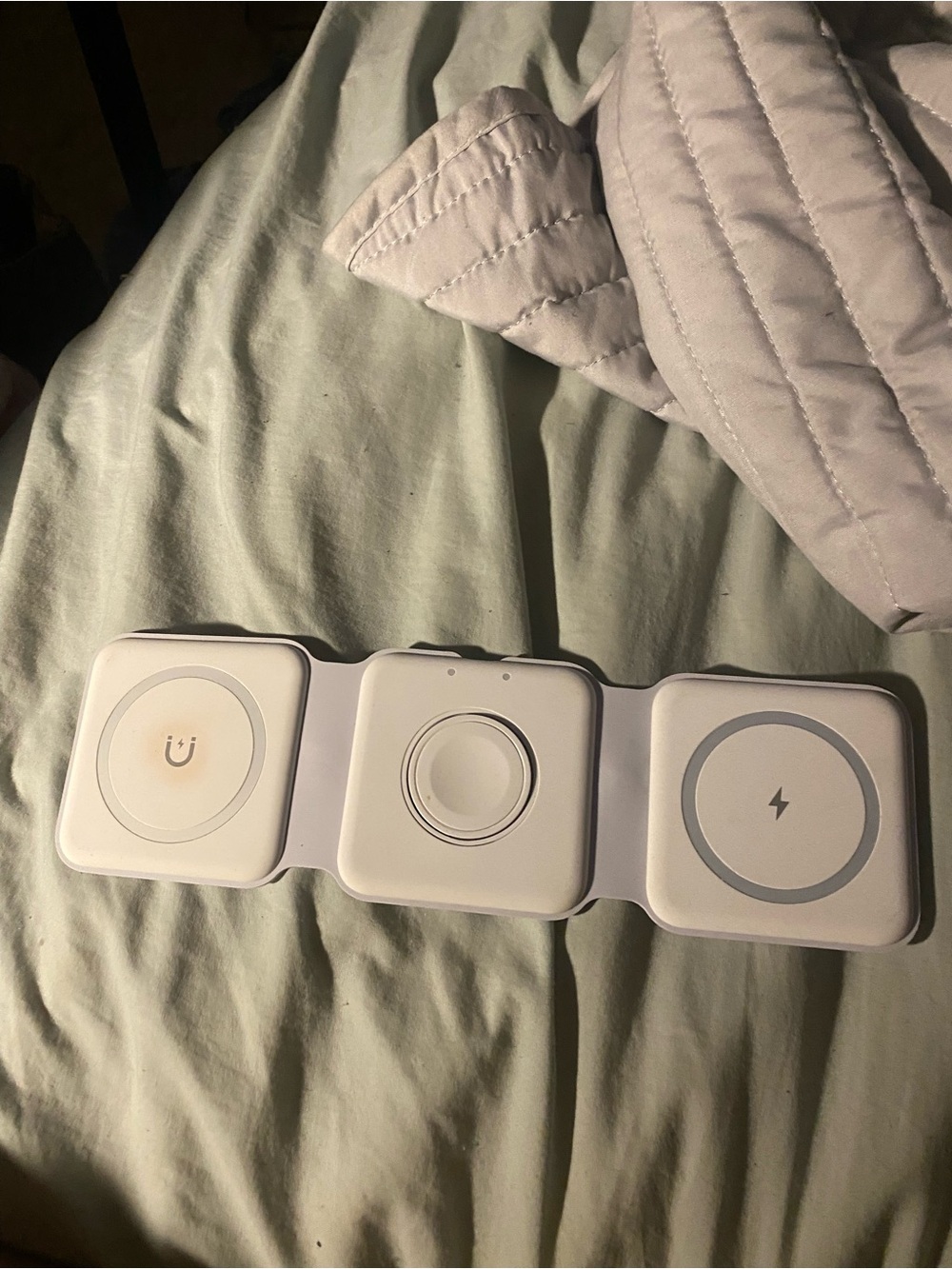 White 3-in-1 Wireless Charging Pad Trio